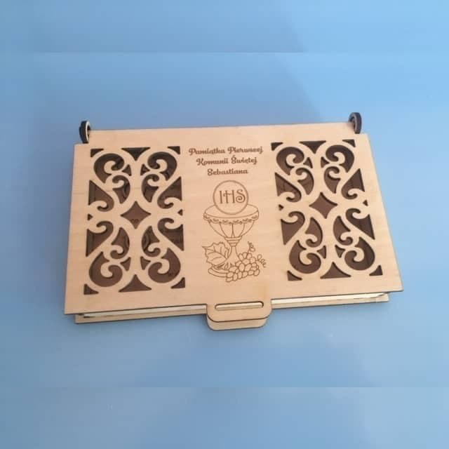 Шкатулка-книга для украшений